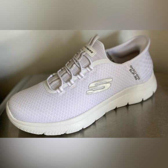 SKECHERS… MENS WHITE SLIP-INS - Picture 14 of 16